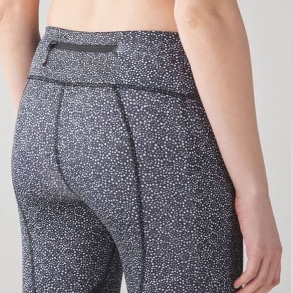 Lululemon Pace Rival Crop Freckle Flower pocket mid rise legging 4 - Picture 3 of 11